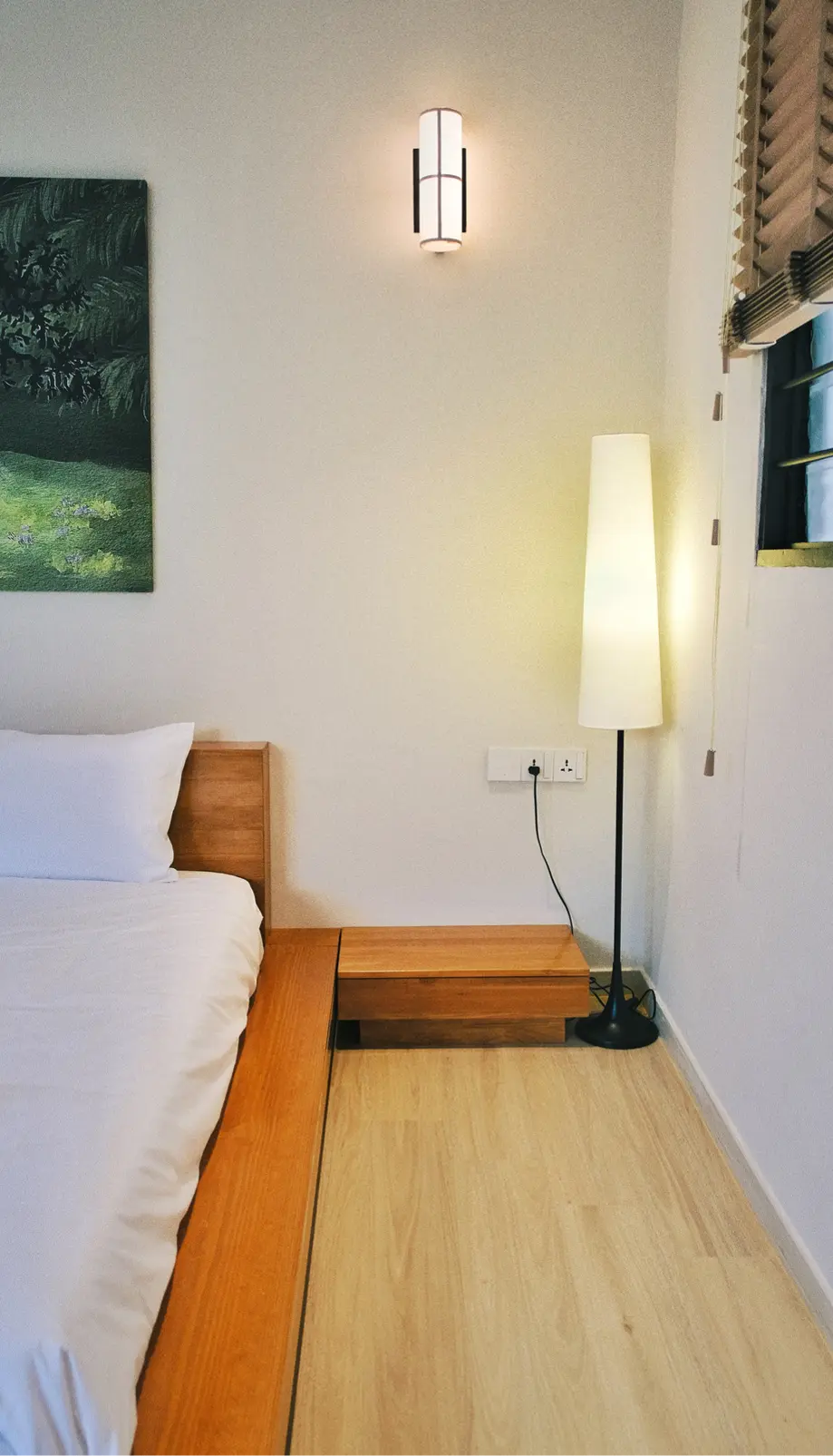 Room 1: Away — photo 8
