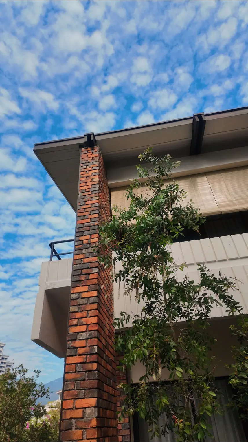 Red brick detail