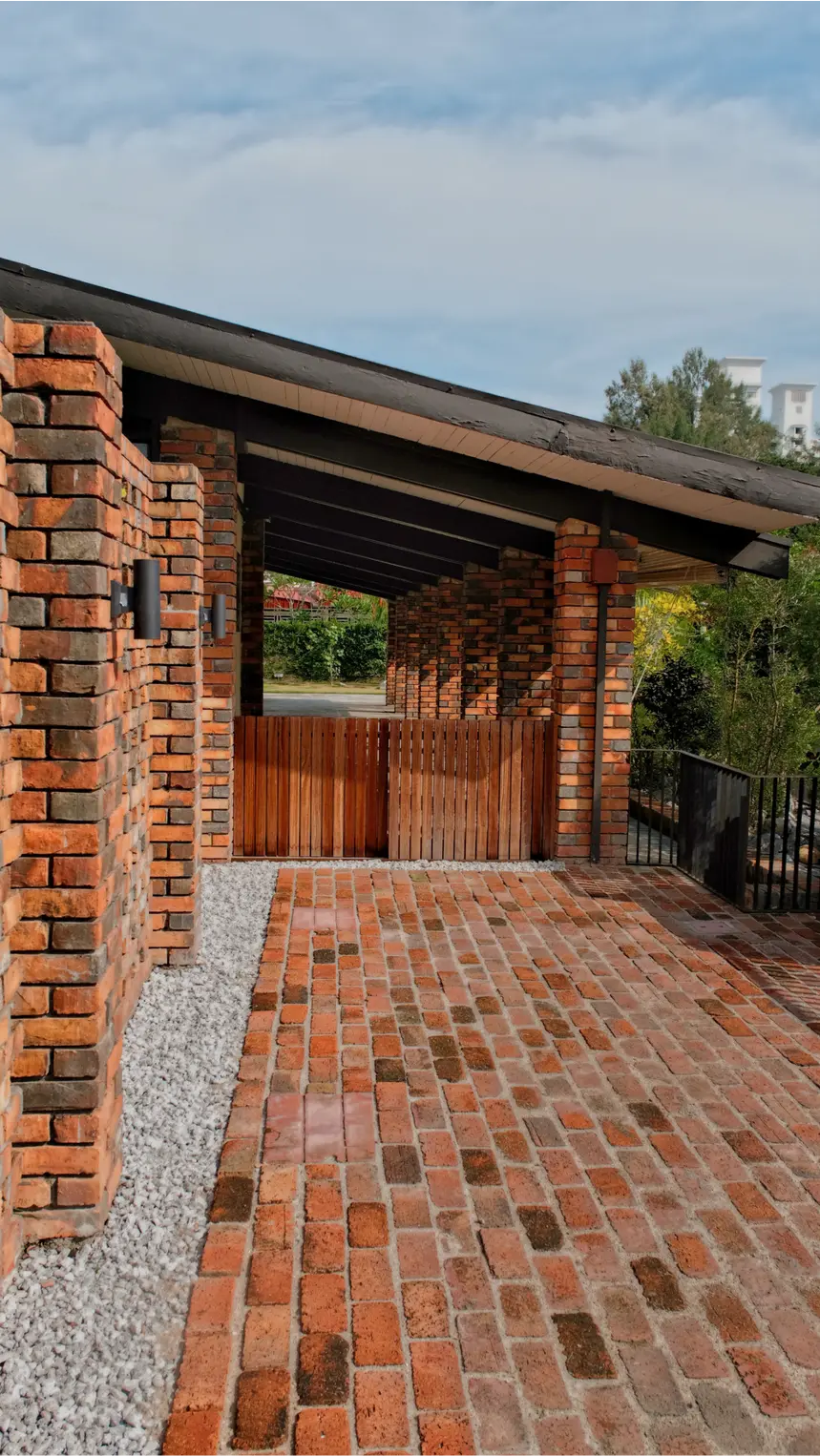 Red brick detail